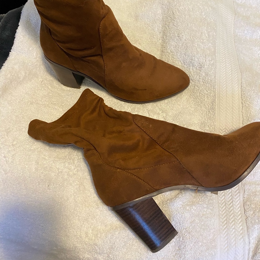 Brown boots
